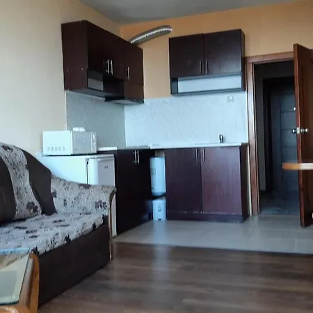 Icovi 2 * וארנה